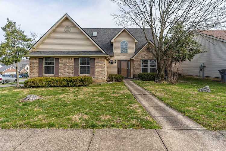 2201 Chasemore Ct Lexington, KY 40509