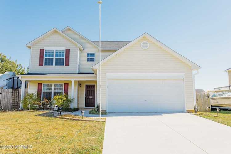 206 Landover Drive Richlands, NC 28574