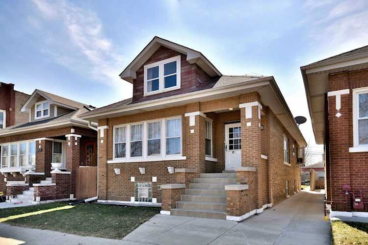 5431 W Hutchinson St Chicago, IL 60641