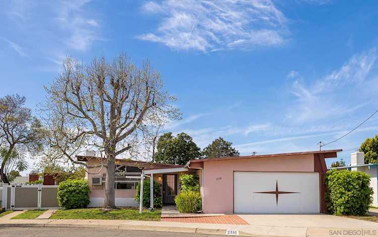 2510 Cinderella Way Lemon Grove, CA 91945