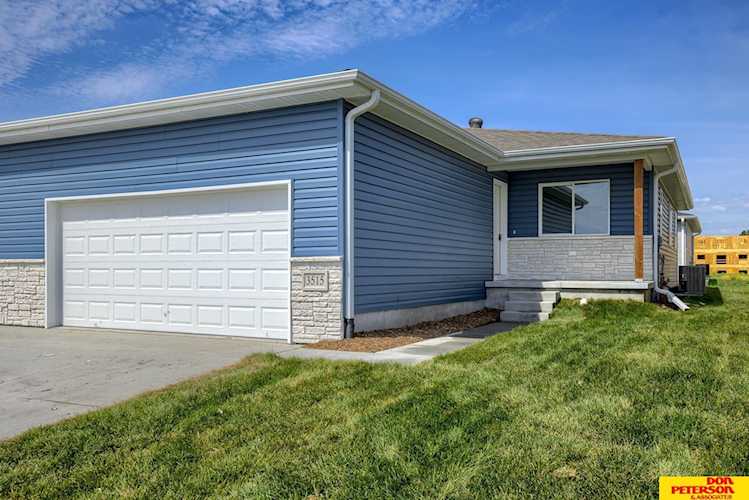 3533 Little Bluestem Rd Fremont, NE 68025