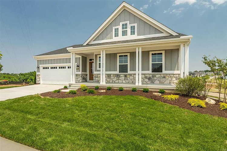 7424 Snowy Owl Ct Affton, MO 63123