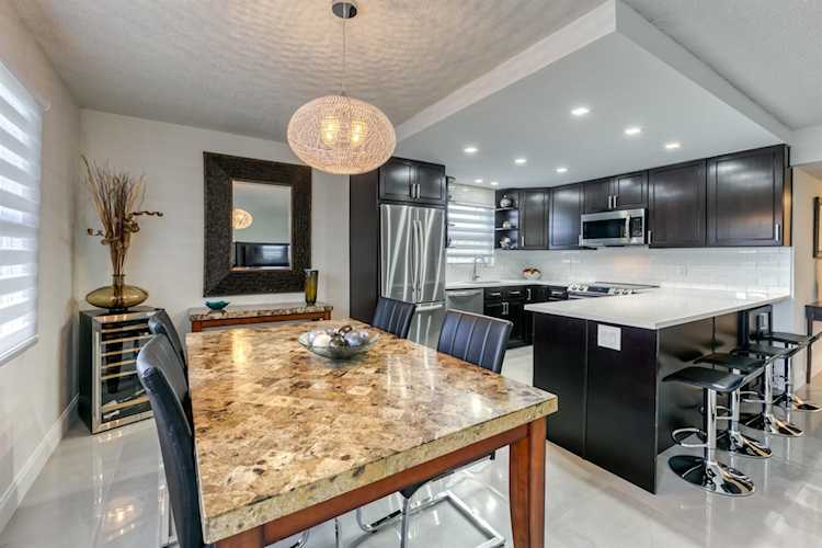360 Wellington J West Palm Beach, FL 33417