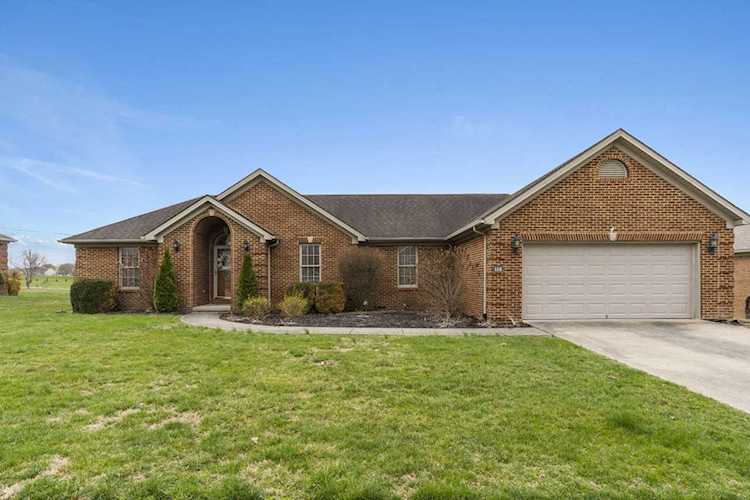 112 Oak Meadow Dr Berea, KY 40403