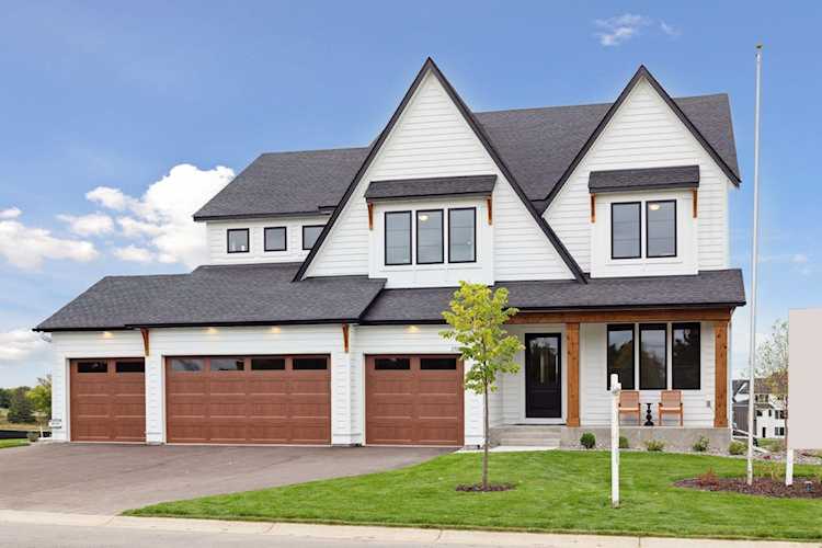 17005 48th Avenue N Plymouth, MN 55446