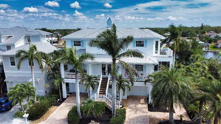 701 Shakett Creek Dr Nokomis, FL 34275