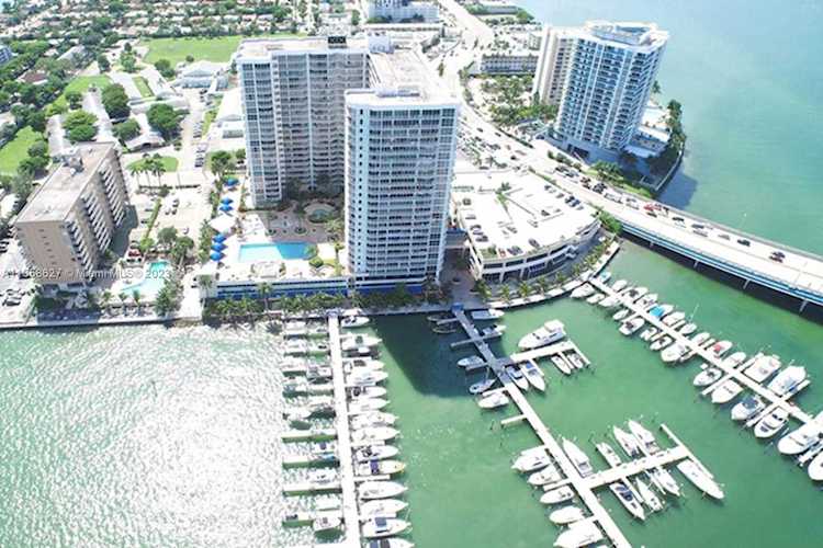 7601 E Treasure Dr #804 North Bay Village, FL 33141