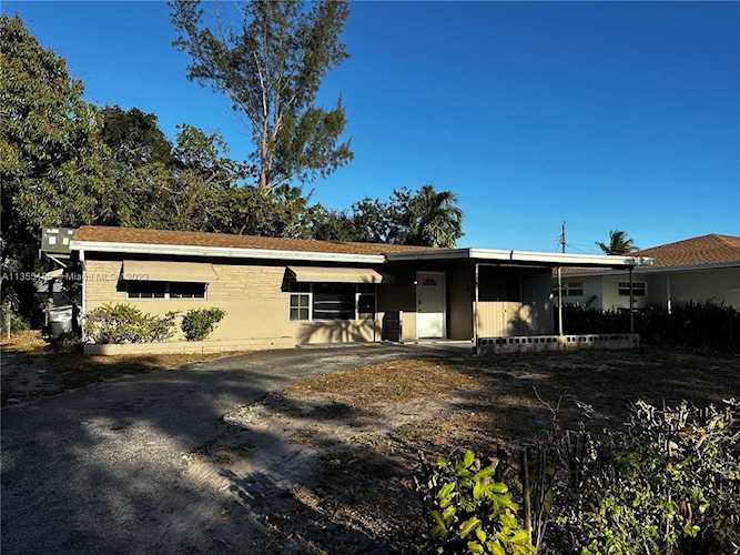 1341 N 66th Ave Hollywood, FL 33024