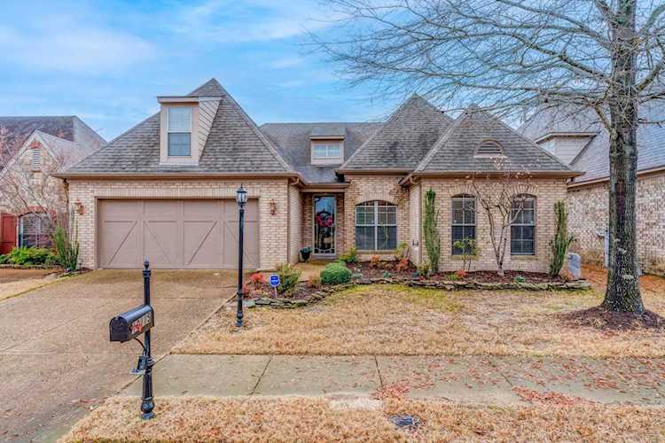 10115 Walker Springs Cv Lakeland, TN 38002