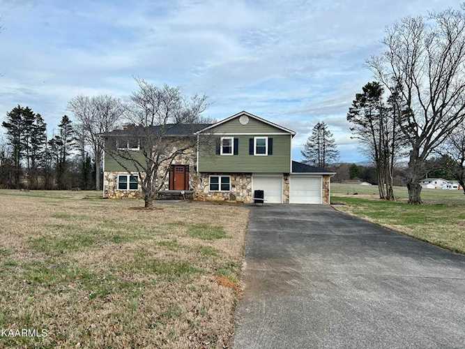 3308 Melanie Dr Maryville, TN 37804