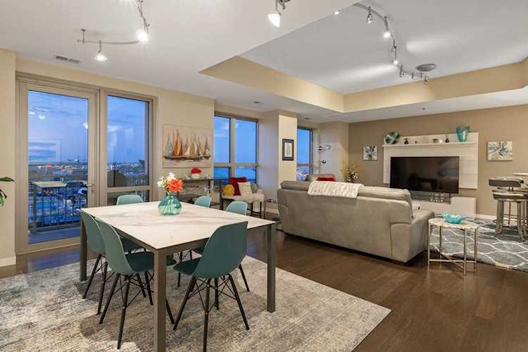 929 Portland Avenue #2602 Minneapolis, MN 55404