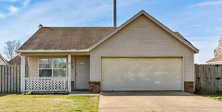 4177 Backus Ave Springdale, AR 72762