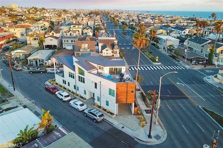 4405 Channel Place Newport Beach, CA 92663