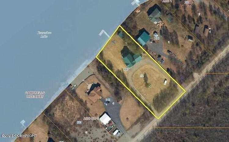 697 S Horseshoe Lake Road Big Lake, AK 99652