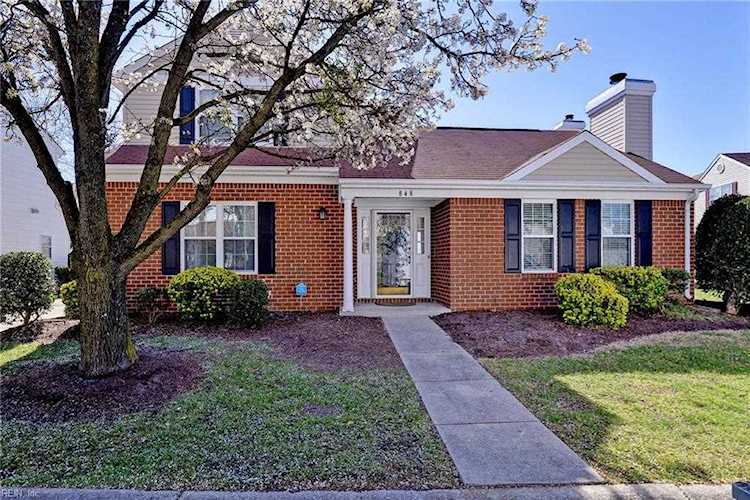 848 Worcester Way Newport News, VA 23602 | MLS 10478005 Photo 1
