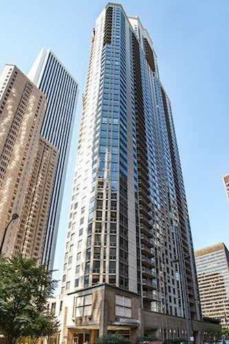222 N Columbus Dr #3304 Chicago, IL 60601 | MLS 11739681 Photo 1