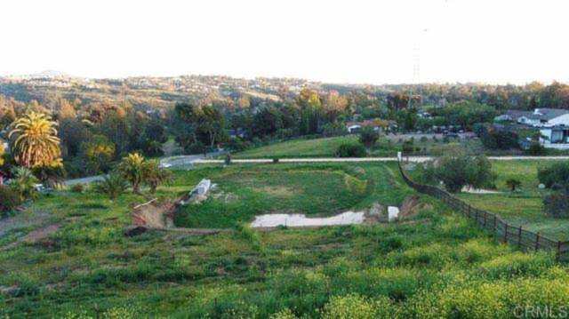 17504 La Brisa Rancho Santa Fe, CA 92067