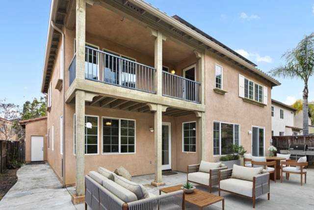 560 Via Del Caballo San Marcos, CA 92078