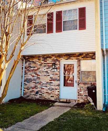 20 Betty Lee Place Newport News, VA 23602