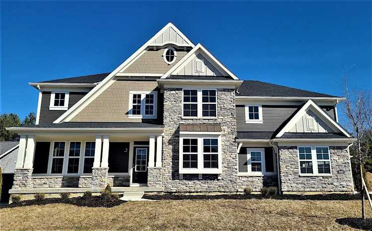 8160 Chesapeake Way Pickerington, OH 43147 | MLS 222018889 Photo 1