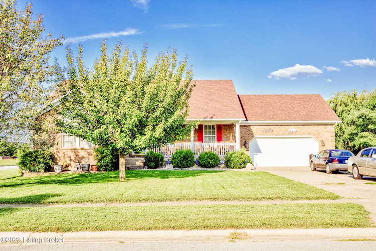 343 Cherokee Cir Mt Washington, KY 40047