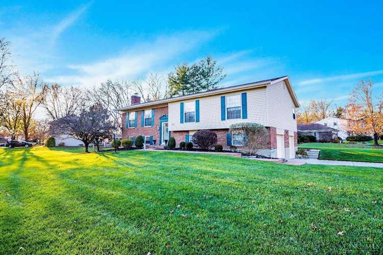 7712 Shadowhill Way Montgomery, OH 45242