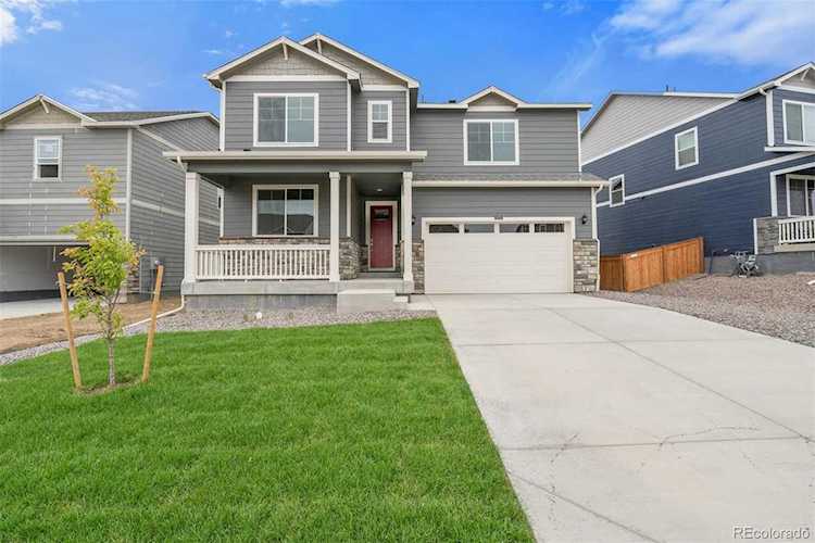 6044 Amerifax Dr Windsor, CO 80528