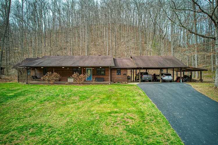 101 Gene White Ln Morehead, KY 40351