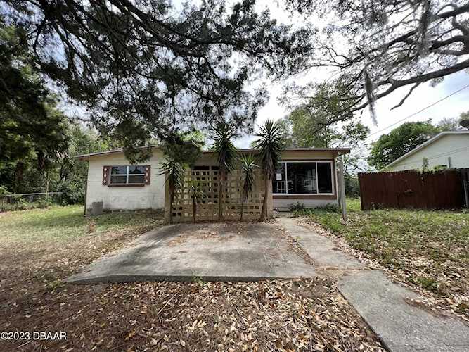 1207 Linda Lane Daytona Beach, FL 32117