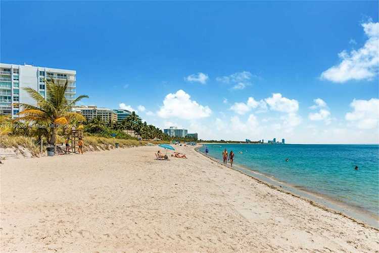 550 Ocean Dr #5C Key Biscayne, FL 33149