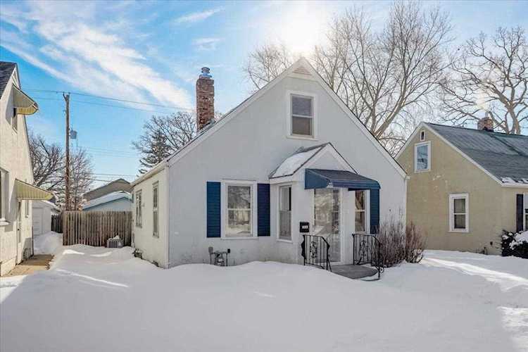 1636 Maywood Street Saint Paul, MN 55117