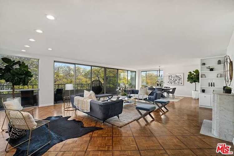 339 N Palm Dr #302, Beverly Hills, CA 90210 | RubyHome Photo 1