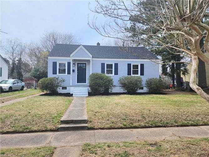 1823 Broadfield Rd Norfolk, VA 23503