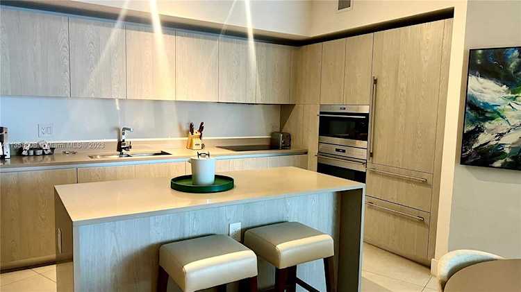 4111 S Ocean Dr #2809 Hollywood, FL 33019