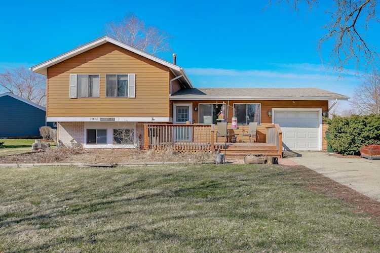 30W061 Arbury Ct Warrenville, IL 60555