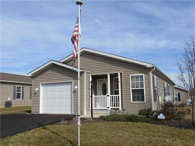 35 Cormorant Dr Bechtelsville, PA 19505