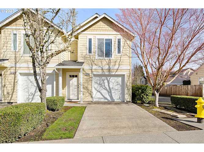 1445 SE 8th AVE Camas, WA 98607