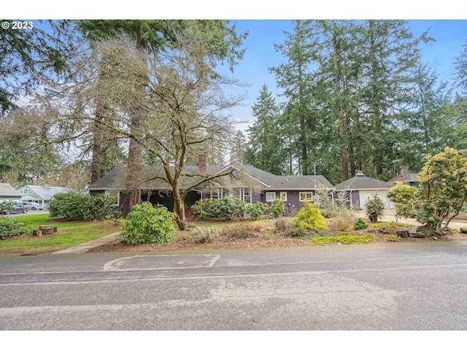 4344 NE 96th AVE Portland, OR 97220