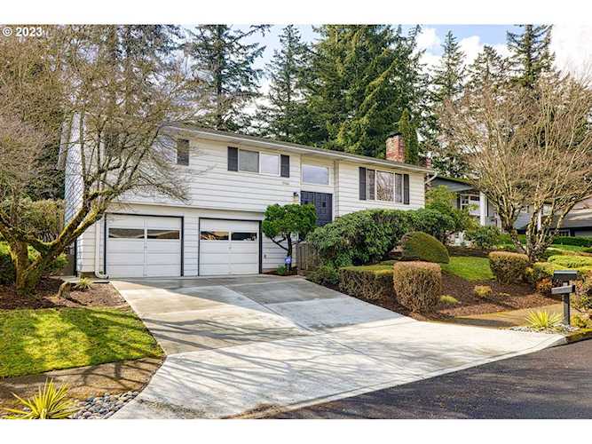 15766 NE Rose PKWY Portland, OR 97230