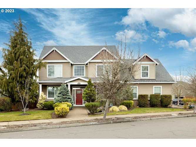 14533 Walnut Grove WAY Oregon City, OR 97045