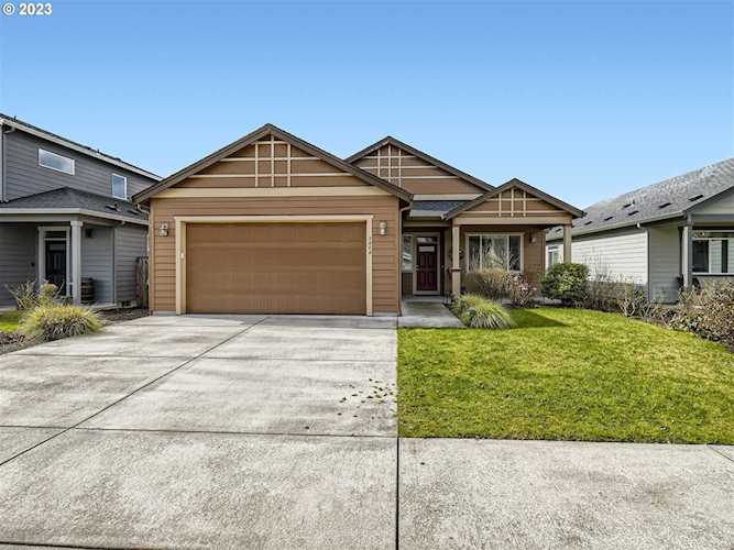 9404 NE 39th AVE Vancouver, WA 98665