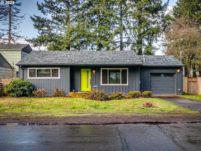 1055 NE 110th AVE Portland, OR 97220