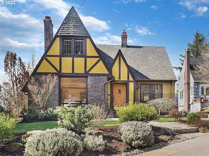 3131 NE 36th AVE Portland, OR 97212