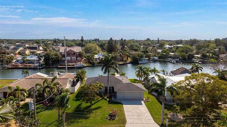 4812 Arlington Rd Palmetto, FL 34221
