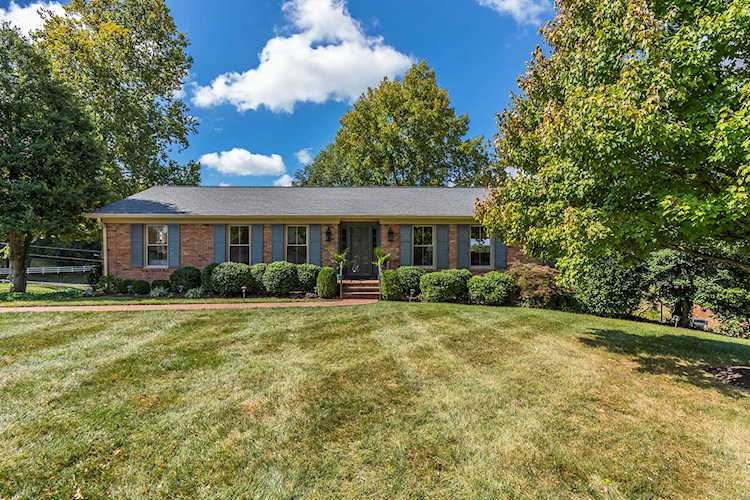 806 Cindy Blair Way Lexington, KY 40503