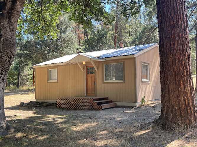 11423 Upper Applegate Rd Jacksonville, OR 97530