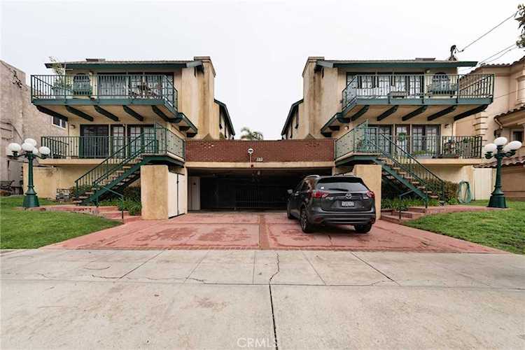120 S Lucia Ave #B Redondo Beach, CA 90277 | MLS SB23043691 Photo 1