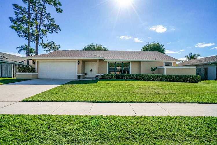 14238 Horseshoe Trace Wellington, FL 33414
