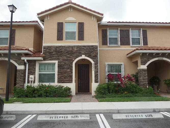 5271 Ashley River Road West Palm Beach, FL 33417