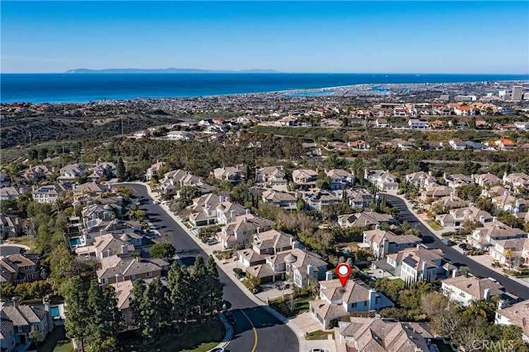 7 Bridgeport Rd Newport Coast, CA 92657
